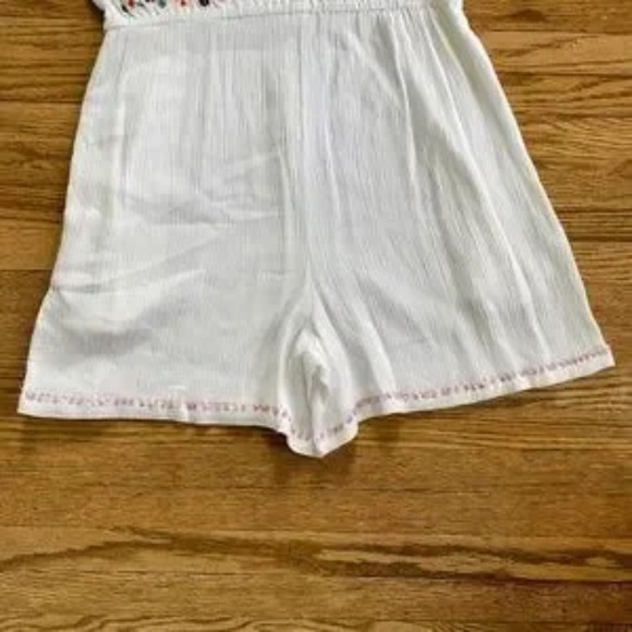 NWT Raga White Embroidered Long Sleeve Romper with Tassel Tie Size S | Bohemian - Picture 10 of 11